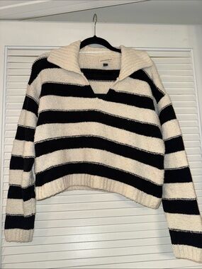 Universal Thread Black and Cream Striped Cowl Sweater
